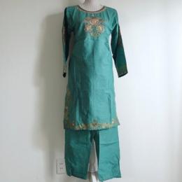 浅葱色刺繍クルタ　2点セット